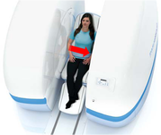 MRI scanner magnetic field direction